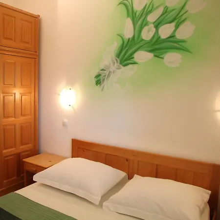 Two Bedroom With Sea View Appartement Srima
