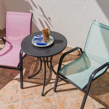 Appartamento Two Bedroom With Sea View Srima