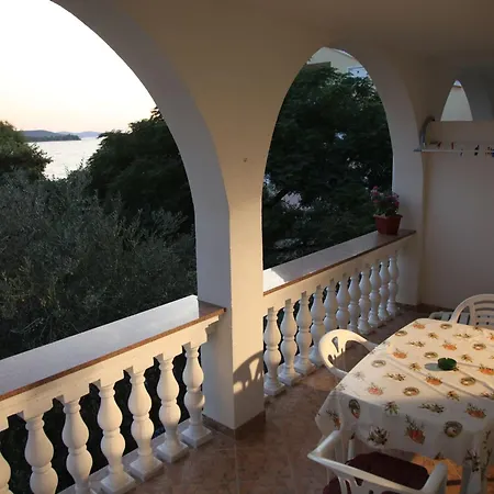 Appartamento Two Bedroom With Sea View *