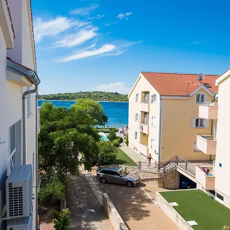 Two Bedroom With Sea View * Srima