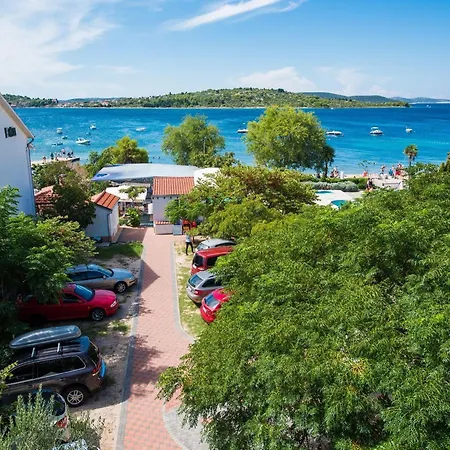 Two Bedroom With Sea View Srima